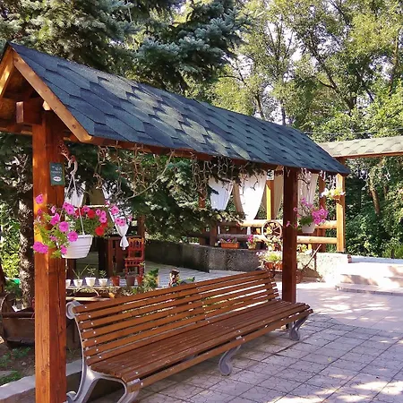 Zabava Guest House-3